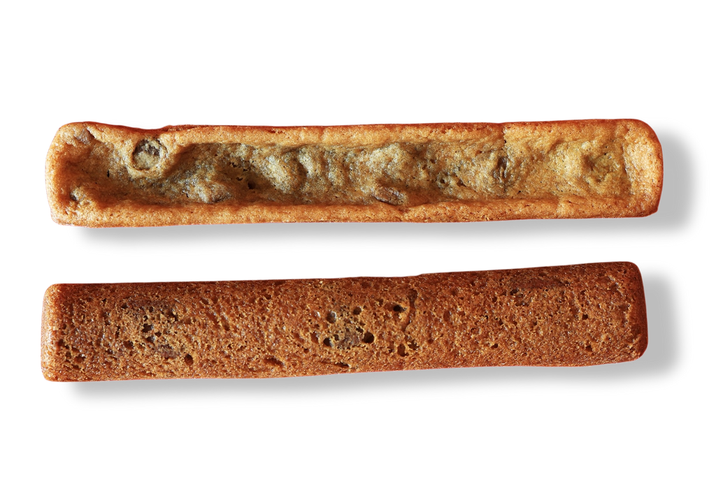 علبة عصي البسكويت - 18 قطعة + 3 أنواع من الصلصة